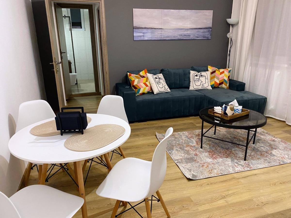Central Cozy Apartment North Railway St - 4 Min Walk บูคาเรสต์ ภายนอก รูปภาพ