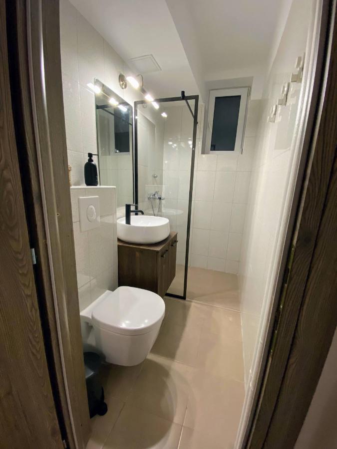 Central Cozy Apartment North Railway St - 4 Min Walk บูคาเรสต์ ภายนอก รูปภาพ